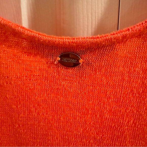 Guess Fluorescent Flowy Top - Picture 4 of 4